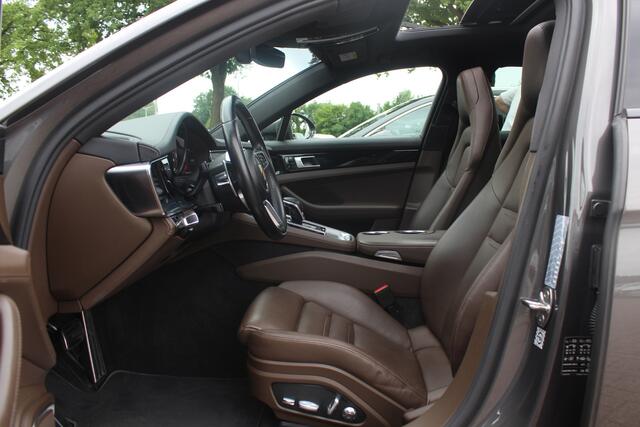 Porsche PANAMERA Sport Turismo 2.9 4 E-Hybrid / Panoramadak / 360Camera / Achterasbesturing / 21'' / Sportdesign + Chrono / Bose / Sportuitlaat / Luxe Leder / DAB / Stuurverwarming / Stoelverwarming 4x / Navigatie / DAB / Cruise Control