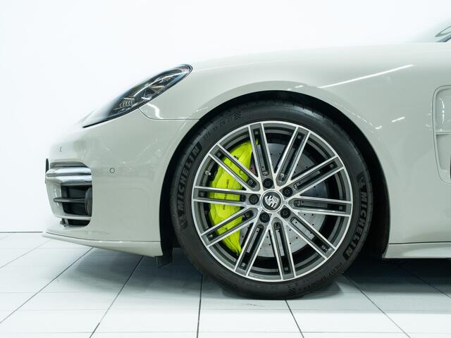 Porsche PANAMERA Turbo S E-Hybrid Sport Turismo