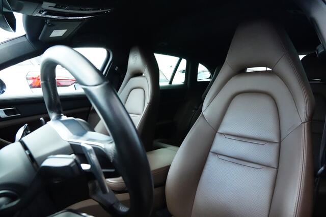 Porsche PANAMERA Sport Turismo 2.9 4 E-Hybrid 470pk Stoelverwarming/Navigatie/360Camera