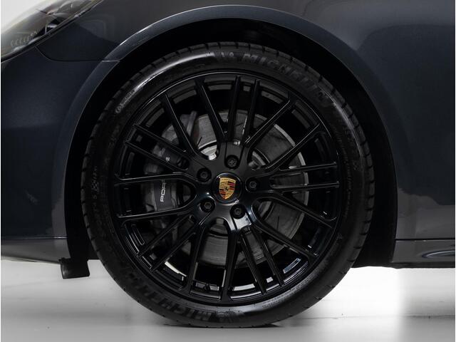 Porsche PANAMERA 4 E-Hybrid Sport Turismo Platinum Edition