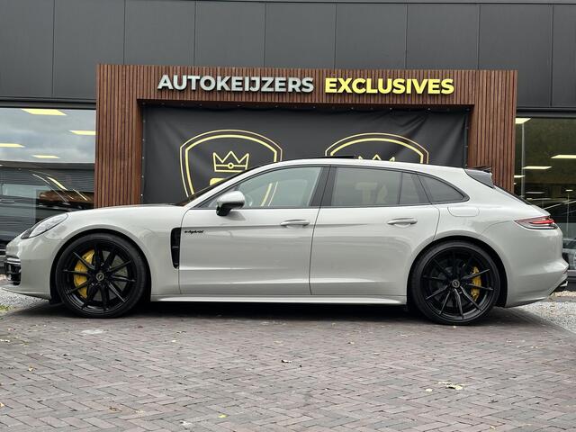 Porsche PANAMERA Sport Turismo 4.0 Turbo S E-Hybrid Keramisch Panoramadak Sportdesign Sportchrono Vossen 22"LM Krijt Grijs 680 PK!