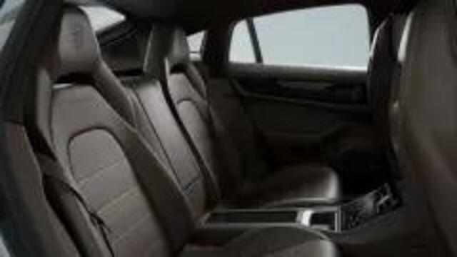 Porsche PANAMERA 4 E-Hybrid