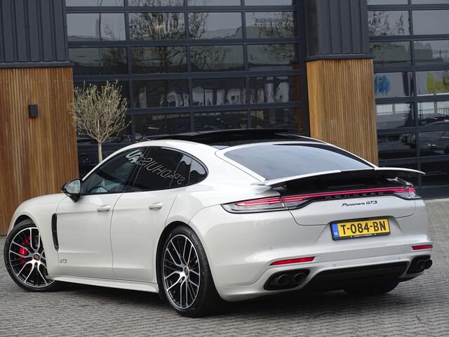 Porsche PANAMERA 4.0 V8 481PK GTS / carbon / alcantara / 360° / LED