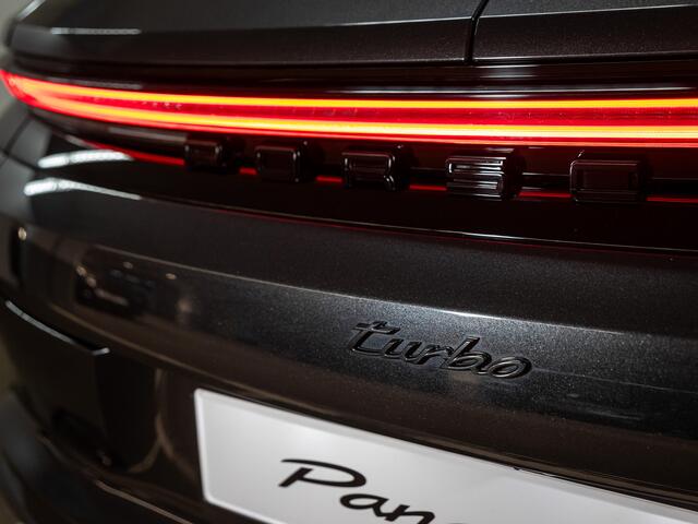 Porsche PANAMERA Turbo E-Hybrid MJ2024