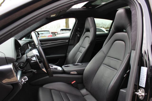 Porsche PANAMERA 2.9 4 E-Hybrid / NL Auto / 67.531 km / Panoramadak / 360Camera / Achterasbesturing / Carbon intr. / Softclose / Luchtvering / Adaptieve stoelen / 21'' / Keyless / Matrix LED / Sportdesign+Chrono / Bose / Sp
