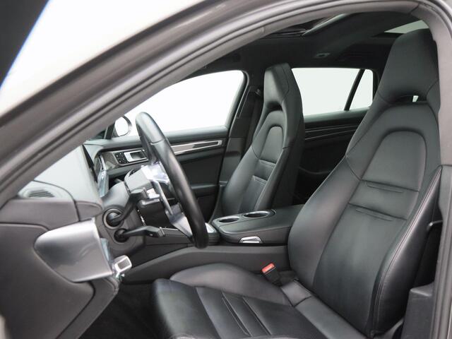 Porsche PANAMERA Sport Turismo 2.9 4 E-Hybrid 463 Pk Automaat | 360° Camera | Matrix LED | Bose Audio| Panoramadak | Trekhaak | Adaptive Cruise | Stoel Verwarming | Virtual Cockpit || 22 Inch | 115.071 Km