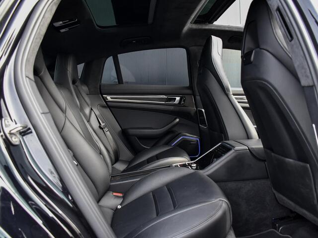 Porsche PANAMERA 4.0 Turbo l Soft-Close l Sportuitlaat l Stoelmassage l Sport Chrono l Matrix LED l Carbon