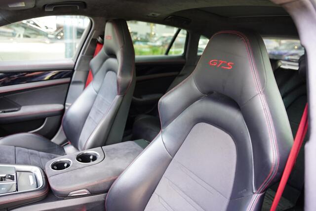 Porsche PANAMERA Sport Turismo 4.0 GTS / Panoramadak / Sportuitlaat