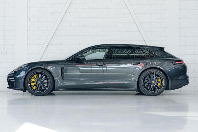 Porsche PANAMERA Sport Turismo 4.0 Turbo S E-Hybrid l Exclusive Interior l Pano l Burmester l Carbon l
