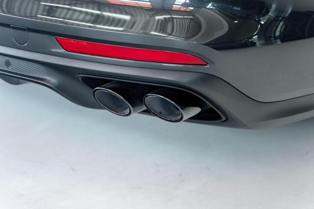 Porsche PANAMERA Sport Turismo 4.0 Turbo S E-Hybrid l Exclusive Interior l Pano l Burmester l Carbon l