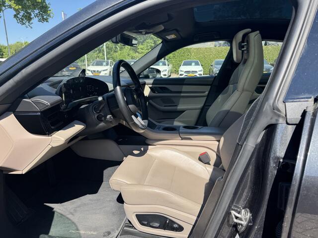 Porsche Taycan 4S Performance 84 kWh / Panoramadak / Camera / Luchtvering / Achterasbesturing / 20'' / Bose / Sportchrono / ACC / Stuurverwarming / Warmtepomp / DAB / Stoelverwarming