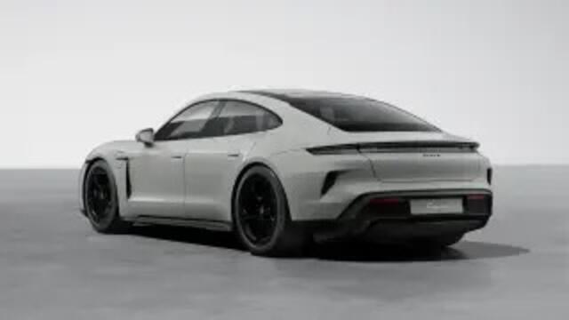 Porsche Taycan Turbo S