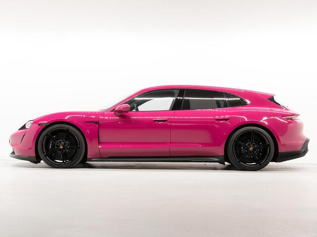 Porsche Taycan Turbo S Sport Turismo