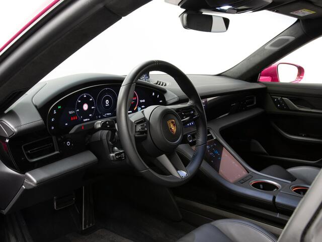 Porsche Taycan Turbo S Sport Turismo