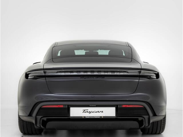Porsche Taycan GTS