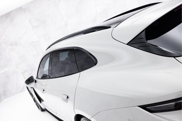 Porsche Taycan Sport Turismo GTS 93 kWh | Pano Sunshine Control | Achterassturing | InnoDrive