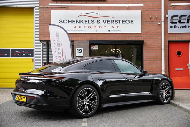 Porsche Taycan 4S Performance 84 kWh / Panoramadak / Luchtvering / Adaptief Cruise / Sport Chrono /
