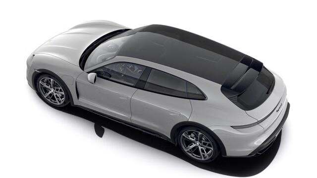 Porsche Taycan 4S Cross Turismo
