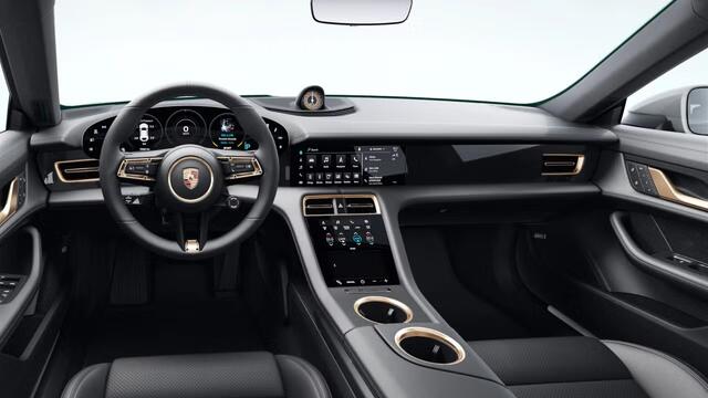 Porsche Taycan 4S Cross Turismo