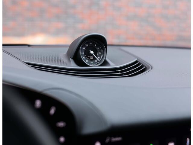 Porsche Taycan Sport Turismo 93,4 kWh Performance Plus | Sport Chrono - Pano - BOSE