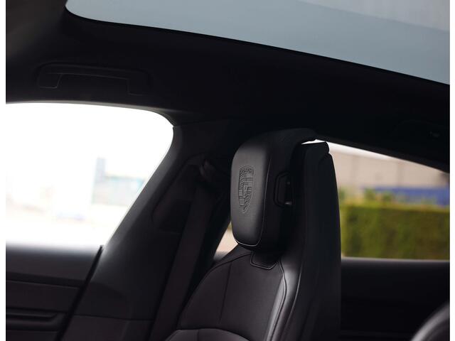 Porsche Taycan Sport Turismo 93,4 kWh Performance Plus | Sport Chrono - Pano - BOSE