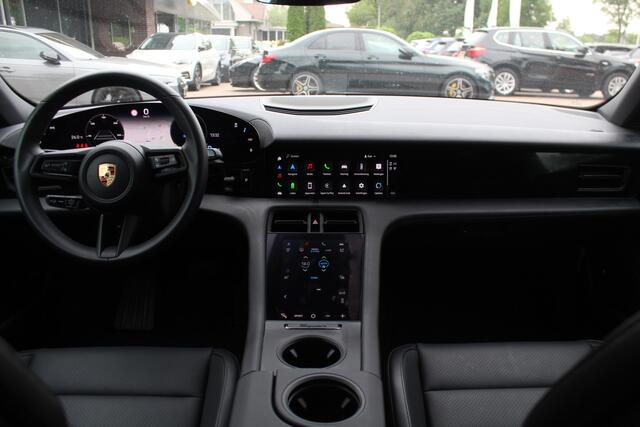 Porsche Taycan Performance 84 kWh 26.170 km! / SoH 95.9% / Panoramadak / 360Camera / 21'' / Bose / ACC / Warmtepomp / Leder / Stuurverwarming