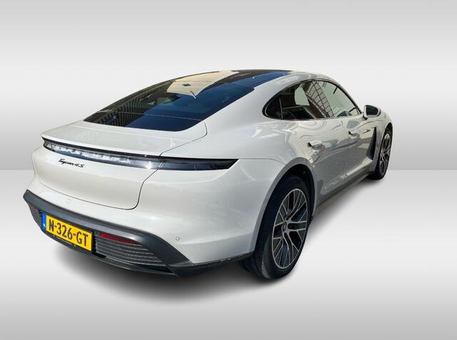 Porsche Taycan 4S 79 kWh / Panoramadak / Camera / Luchtvering / Keyless / 20'' / Bose / Stoelverwarming / DAB / ACC