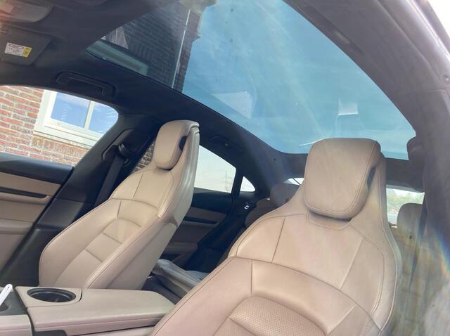 Porsche Taycan 4S 79 kWh / Panoramadak / Camera / Luchtvering / Keyless / 20'' / Bose / Stoelverwarming / DAB / ACC