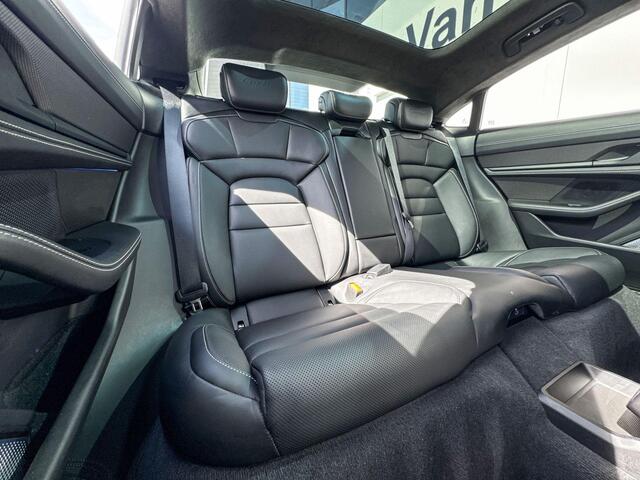 Porsche Taycan Turbo 93 kWh