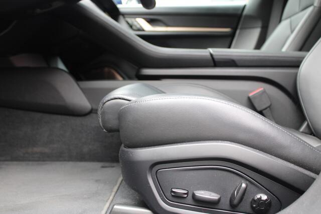 Porsche Taycan 4S Performance 84 kWh - Goed onderhouden - Panoramadak- Burmester 21 inch 4S Lichtmetalen velgen - Passagiers display