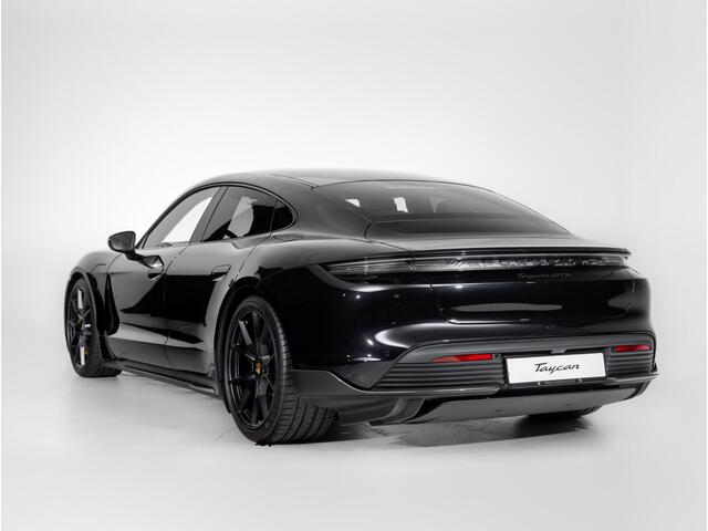 Porsche Taycan GTS