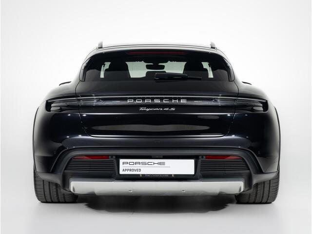 Porsche Taycan 4S Cross Turismo