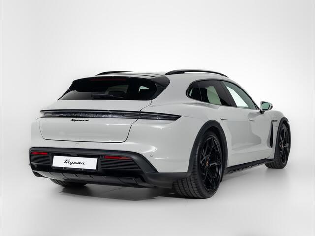 Porsche Taycan 4 Cross Turismo