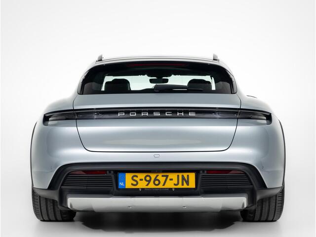 Porsche Taycan 4 Cross Turismo