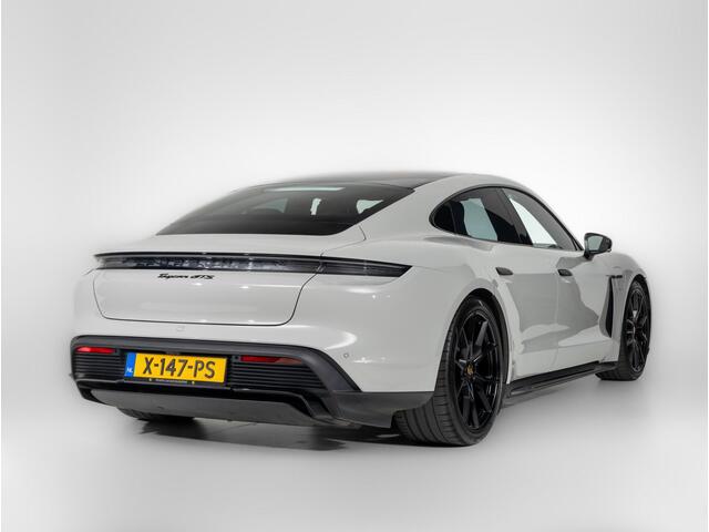 Porsche Taycan GTS