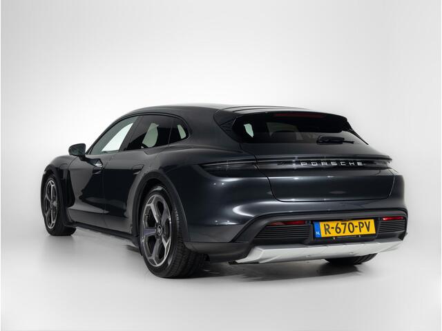 Porsche Taycan 4 Cross Turismo