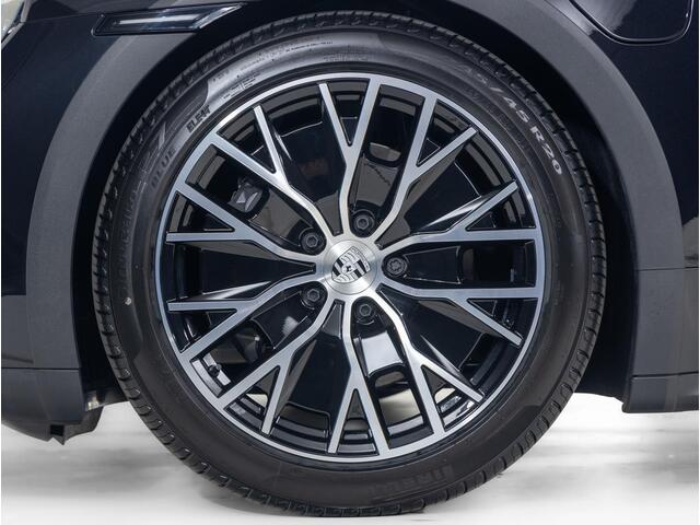 Porsche Taycan 4 Cross Turismo