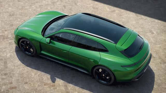 Porsche Taycan Turbo S Sport Turismo