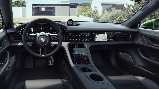 Porsche Taycan Turbo S Sport Turismo