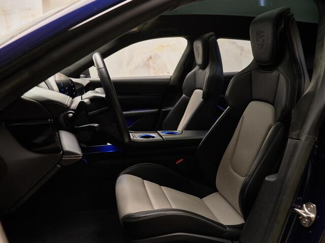 Porsche Taycan Sport Turismo , SportDesign carbon, 21" carbon, performance battery, pano, luchtv., leder, privacy