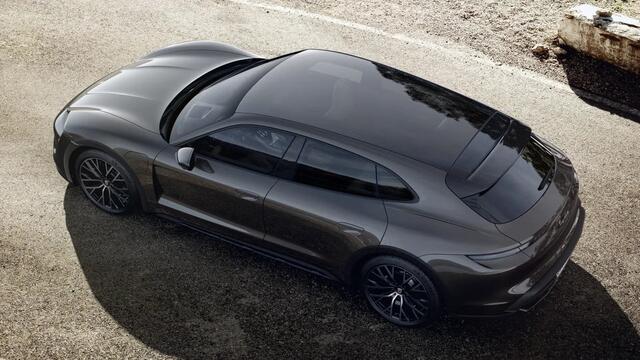 Porsche Taycan 4 Cross Turismo