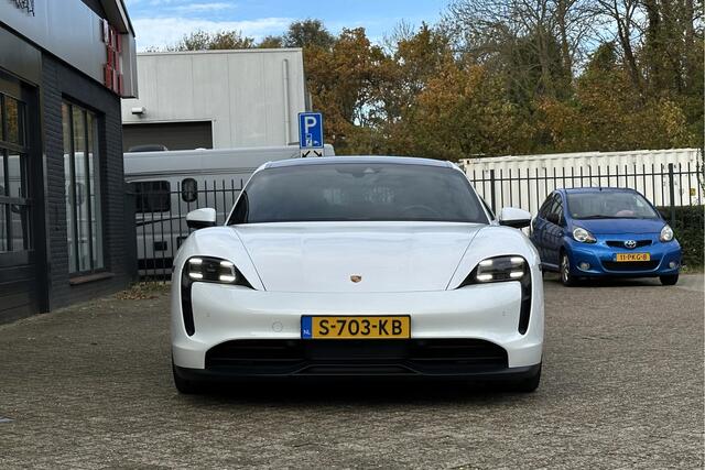 Porsche Taycan 4S Performance 84 kWh - 1e eigenaar - 360 camera - Pano dak - Spider wheels