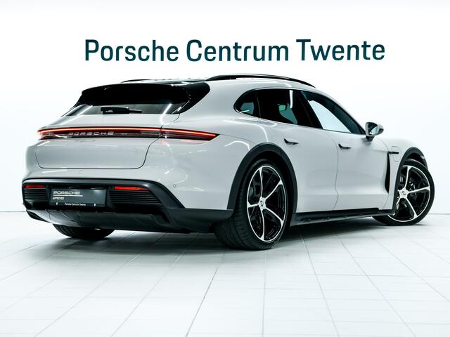 Porsche Taycan 4 Cross Turismo