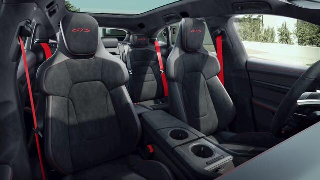 Porsche Taycan GTS Sport Turismo