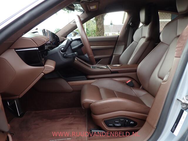 Porsche Taycan Turbo 626pk SPORT-CHRONO/ACC/BURMESTER/360-CAMERA