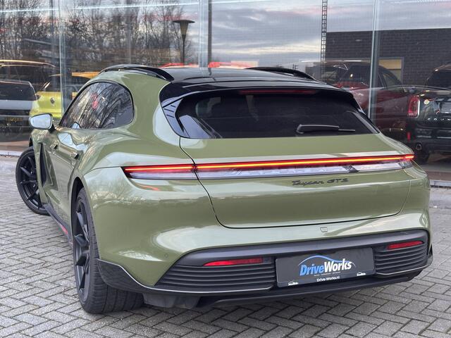 Porsche Taycan Taycan GTS Sport Turismo | HUD | Race-tex | Carbon | 21" | PDCC | Chrono | Pano | Interesse in een bezichtiging of proefrit, bel of app met 06-24282842