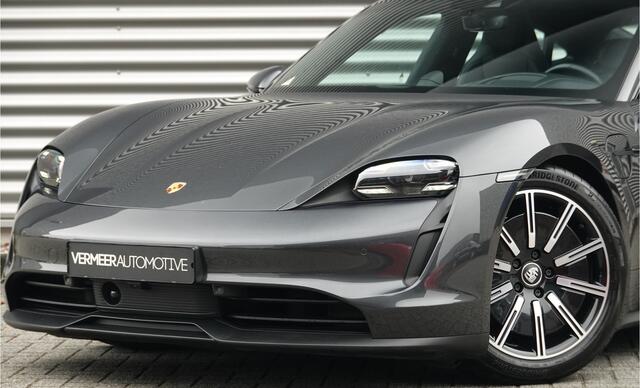 Porsche Taycan 4S Performance 84 kWh Sport Chrono Plus | Pano | Massage | HUD | Memory | Inno Drive | Bose | 360 Camera | Luchtvering | Warmtepomp | Ventilatie |