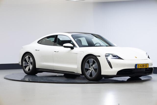 Porsche Taycan Performance 93 kWh | Panoramadak | Warmtepomp | Camera | 5 zits |