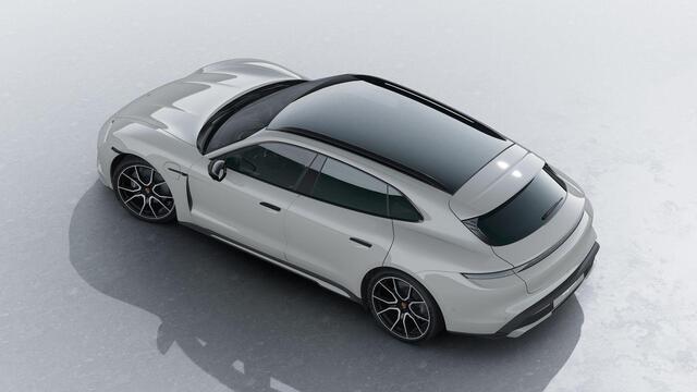 Porsche Taycan Sport Turismo Black Edition