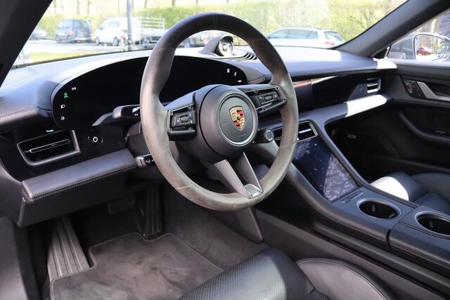 Porsche Taycan 4S Performance 84 kWh Sport Chrono-pakket | BOSE | 360° Camera | Stoelverw. | Panoramadak
